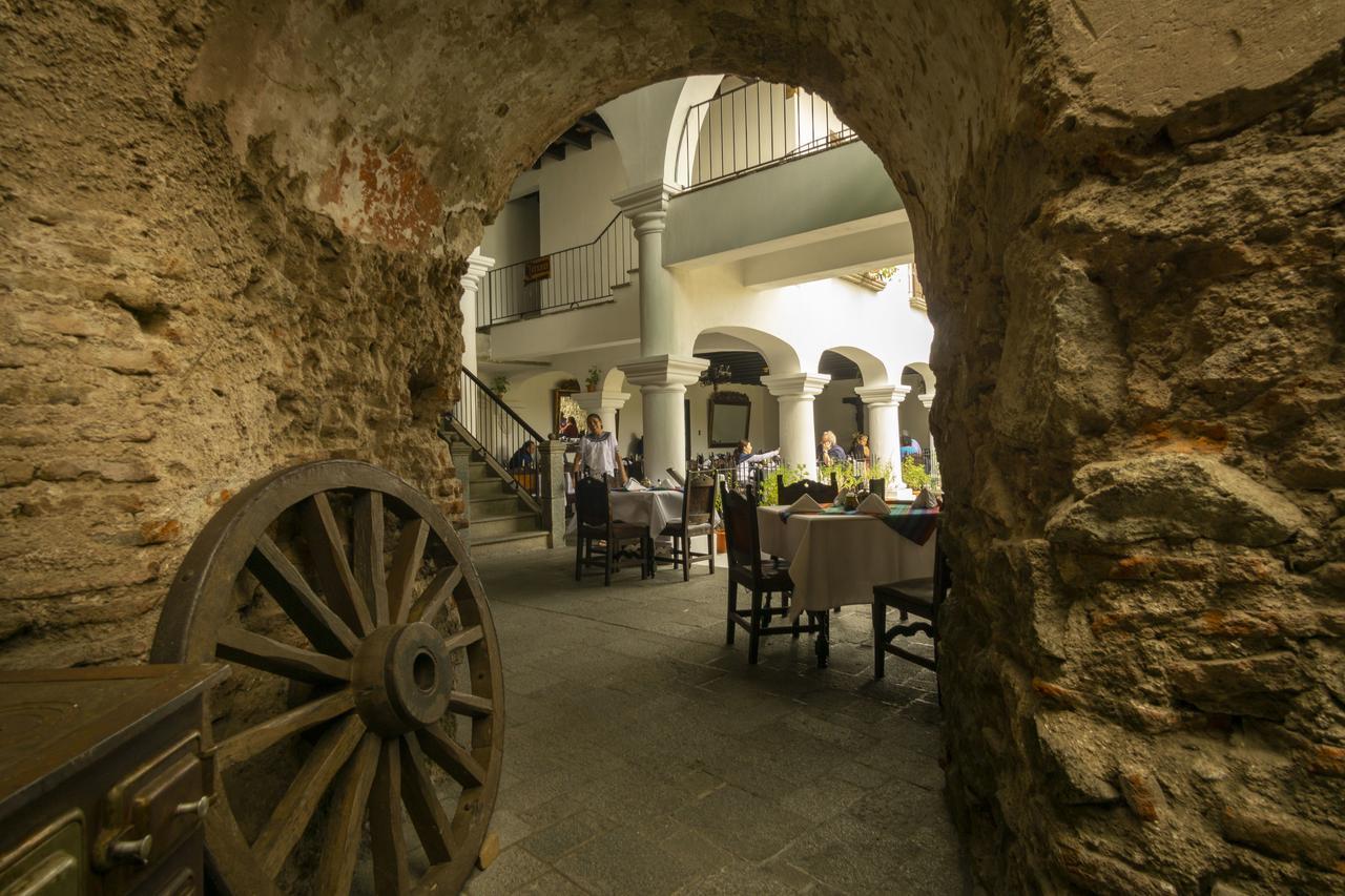 Hotel Posada De Don Rodrigo Antigua Exterior foto